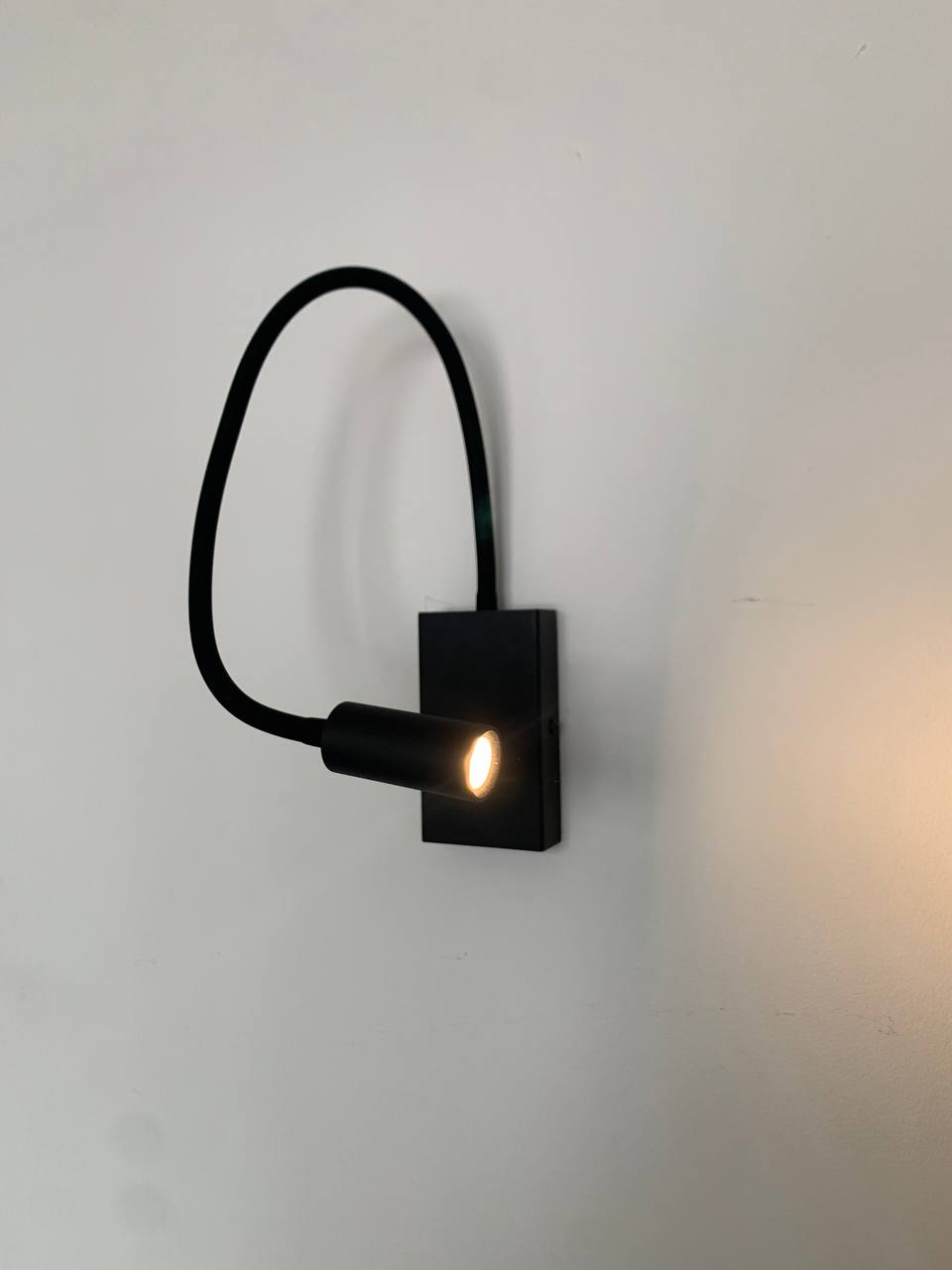 Освітлення Настінний світильник Led Black USB 1