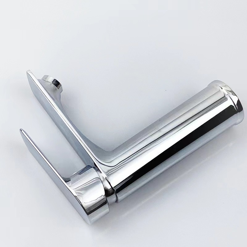 Для умивальника Змішувач VALAZ Хром серія Segura 1