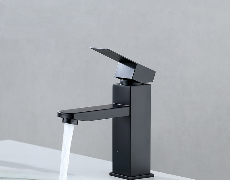 Для умивальника Змішувач VALAZ Чорний серія Bissy М 1